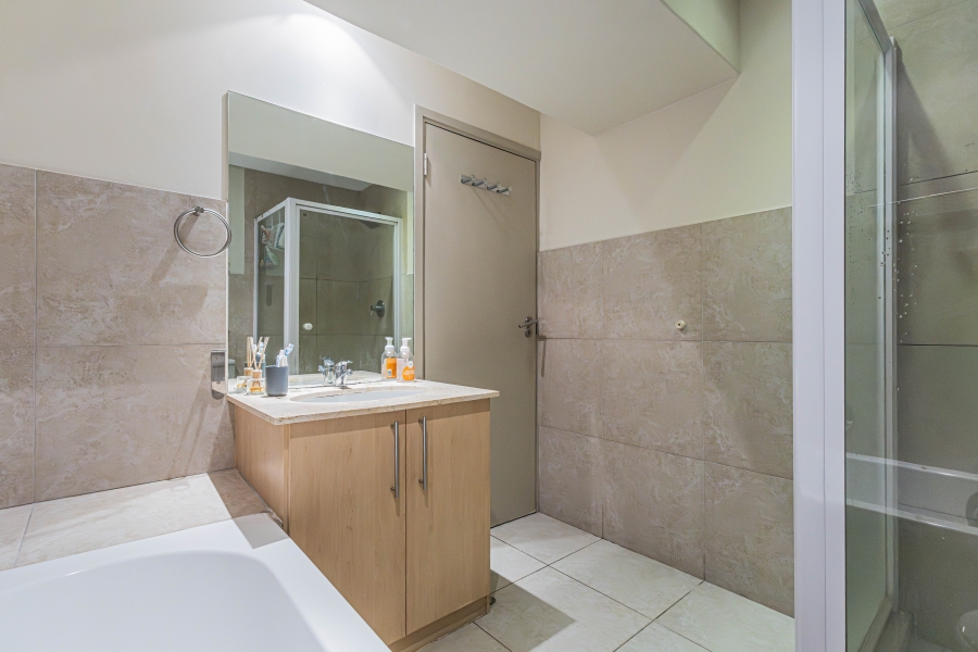 2 Bedroom Property for Sale in Cape Town City Centre Western Cape
